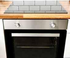 60cm Hisense Induction Hob + Logik Electric Oven