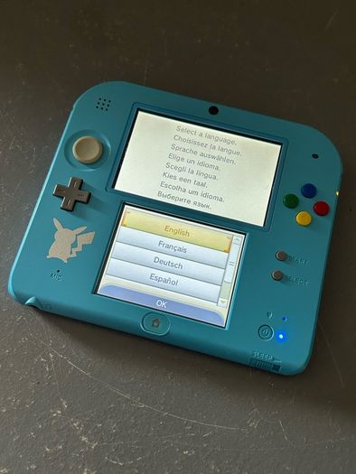 Nintendo 2DS Pokemon Sun/Moon Edition