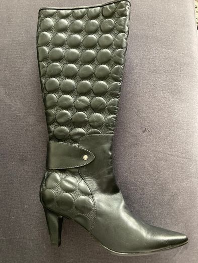 Woman's Boots