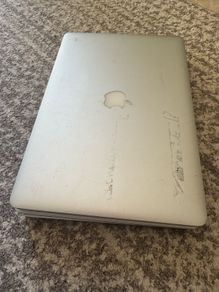 Apple MacBook Pro (Retina, 15-inch, 2014) A1398