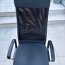 Office chair and desk Image 2