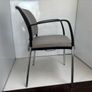 Grey office chair Image 4