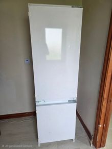 Belling Frost Free Integrated Fridge Freezer