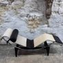 Authentic Cassina Lc4 Chaise -  Longue  Le Corbusier Jeanneret & Perriand (bauhaus Era Classic) Image 5