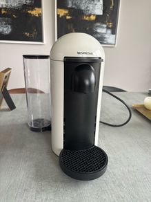 Nespresso Vertuo Plus - White