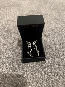Jeulia Butterfly Wing Design Sterling Silver Earrings Brand New