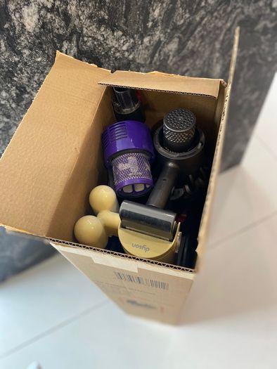 Dyson V10 Cordless Vacuum Cleaner