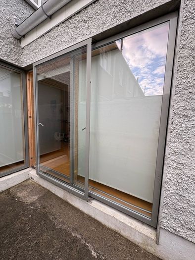 Aluminium /timber sliding doors