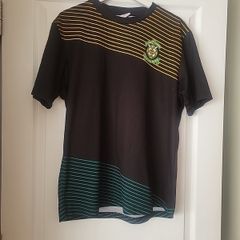 Colaiste Eanna Uniform