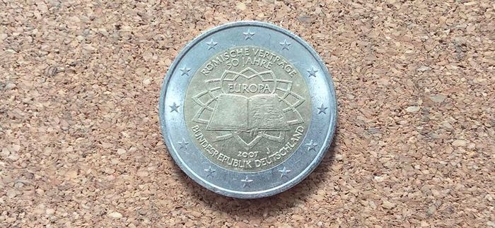2 euro coin