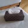 tissue box Image 3