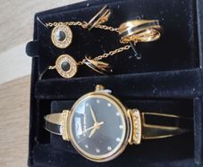 custom jewellery