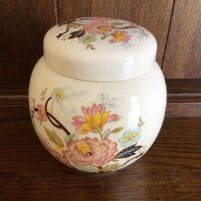 Vintage Sadler floral ginger jar