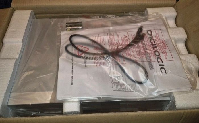 Digilogic DVDVCR2 DVD Player and VCR, VHS Video Player Combination with Remote