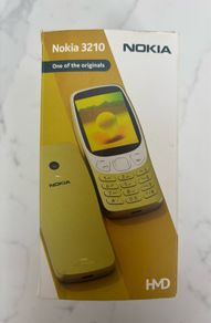 Boxed Nokia 3210 - x2 unlocked phone sets