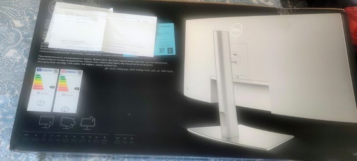 New Dell UltraSharp 34" Curved Thunderbolt Hub Monitor