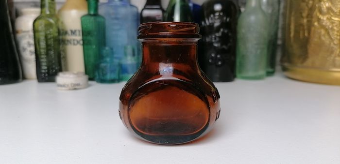 61 - Beautiful Vintage 4oz Bovril Dark Brown Glass Embossed Letters Jar