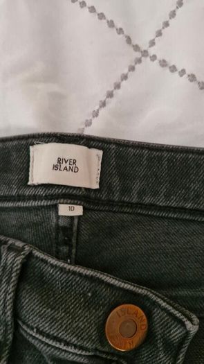 River island