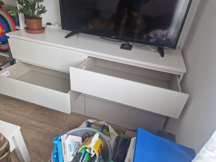 Chest of Dravers MALM Ikea