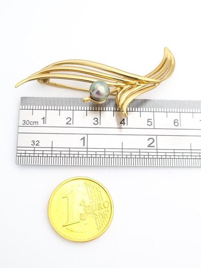 Signed Majorica Gold Plated Sterling Silver Faux Pearl Brooch