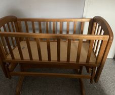 Glider crib