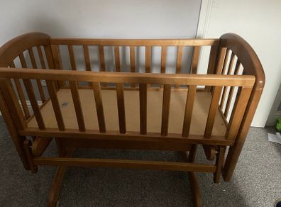 Glider crib