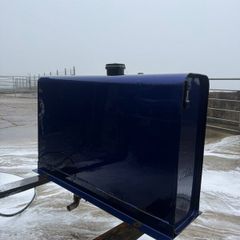 Hydraulic lorry tank