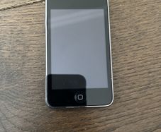 Apple iPod touch 2nd Generation Black