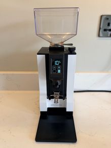 Eureka Mignon Specialita Coffee Grinder