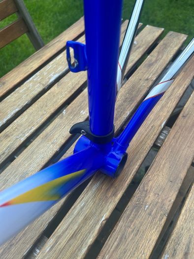 Vicini Frameset