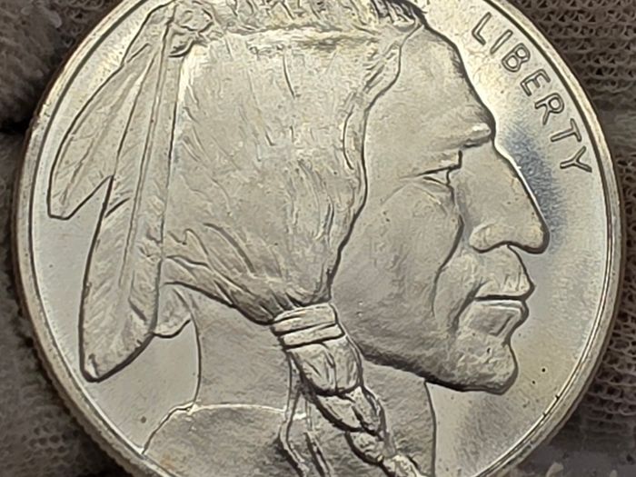 Golden State Mint 1 Troy Oz .999 Fine Silver Coin Buffalo Indian Head