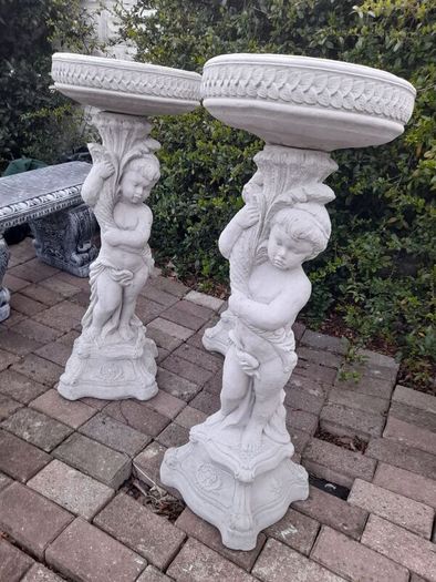Garden Planters - New - Only 85 Each