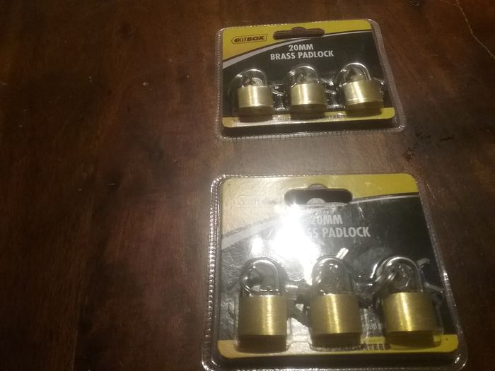 6 suitcase travel locks free post