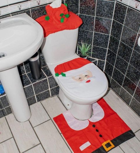 Santa Claus Bath Mat Toilet Seat Cover, 3pcs Christmas Decorations Novelty Lid Seat Cover Water Tank Non-Slip Rug Warmer Toilet Cushion Bathroom Set Decoration Christmas Party (FREE POSTAGE)