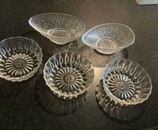 5 Retro Glass Dishes