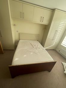 queen bed frame and matress