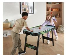Air hockey table