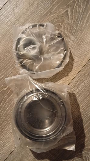 Citreon dispatch 2011 wheel bearing
