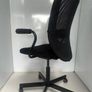 Black office chair Image 4