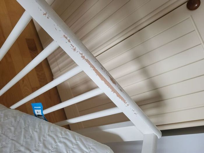 cot