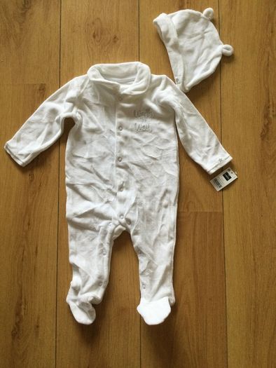 Baby onesie and hat 3-6m Brand New with tags
