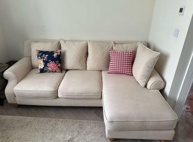 L shape DFS couch