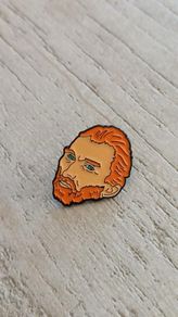 Van Gogh pin