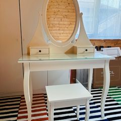 Dressing Table & Chair