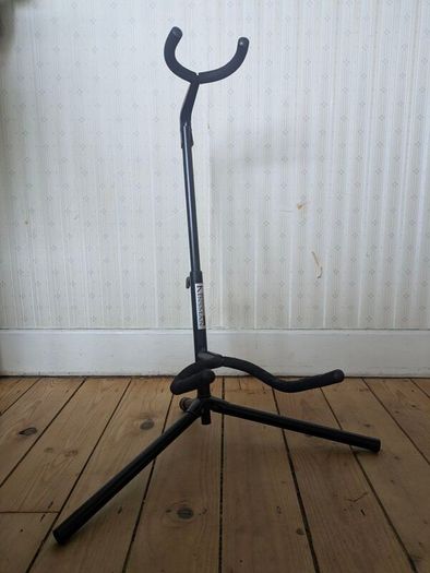 left hand guitar
