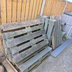 Wood pallets
