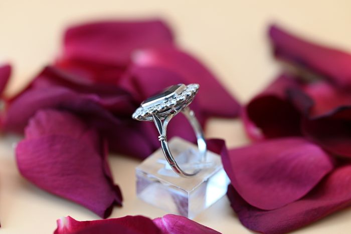Art Deco Sapphire & Diamond Ring - Platinum