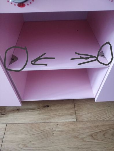Girls pink kitchen
