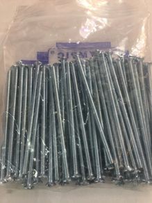 3.5 x 75 mm Screws Long Sockets screws