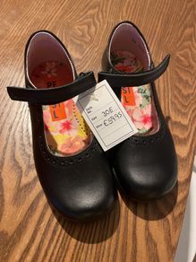 girl shoe